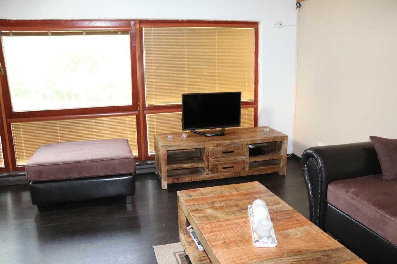 Grand Spa Holiday Home Sklené Teplice エクステリア 写真